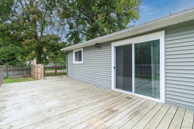37281 Clio Street, Harrison Charter Township, MI 48045