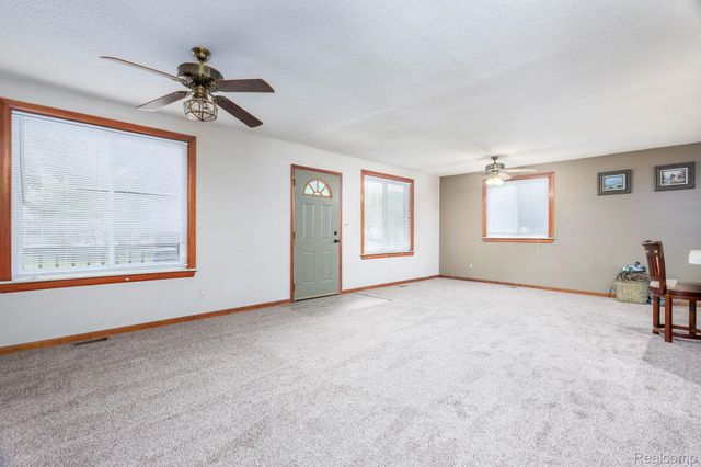 37281 Clio Street, Harrison Charter Township, MI 48045