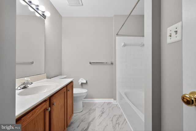 18707 LITTLE STAR LN, Germantown, MD 20874