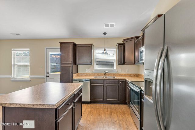 309 Channel Run Lane, Sneads Ferry, NC 28460