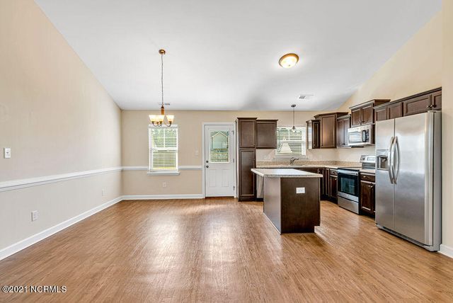 309 Channel Run Lane, Sneads Ferry, NC 28460