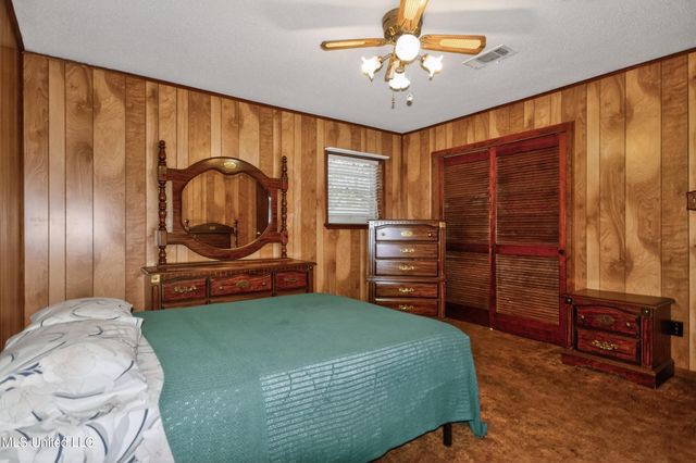 13700 Deneen Road, Vancleave, MS 39565