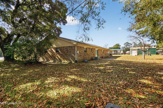 13700 Deneen Road, Vancleave, MS 39565