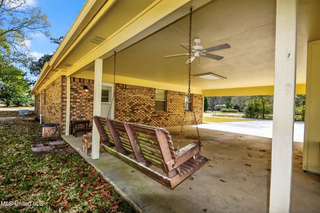 13700 Deneen Road, Vancleave, MS 39565