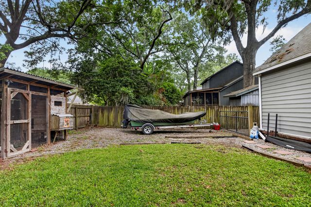 27 Westside Drive, Charleston, SC 29412