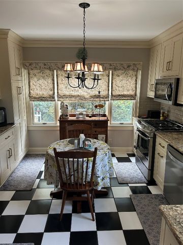 826 IRVIN Avenue, Meadville, PA 16335