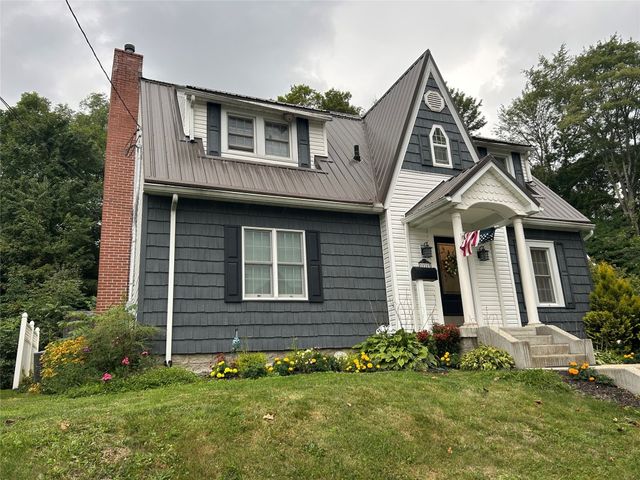826 IRVIN Avenue, Meadville, PA 16335