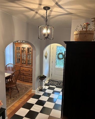 826 IRVIN Avenue, Meadville, PA 16335