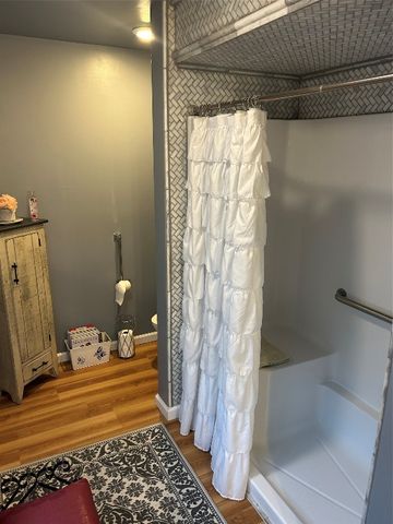 826 IRVIN Avenue, Meadville, PA 16335