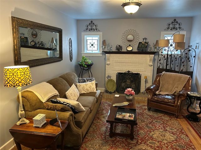 826 IRVIN Avenue, Meadville, PA 16335