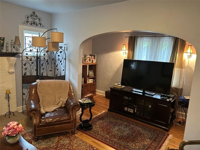 826 IRVIN Avenue, Meadville, PA 16335