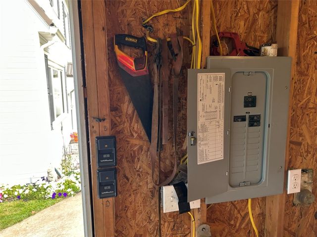 826 IRVIN Avenue, Meadville, PA 16335