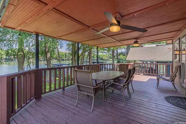 1321 E Zipp, New Braunfels, TX 78130