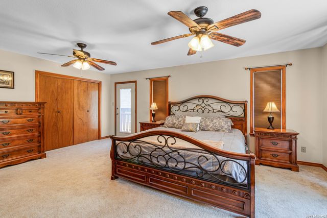 1321 E Zipp, New Braunfels, TX 78130