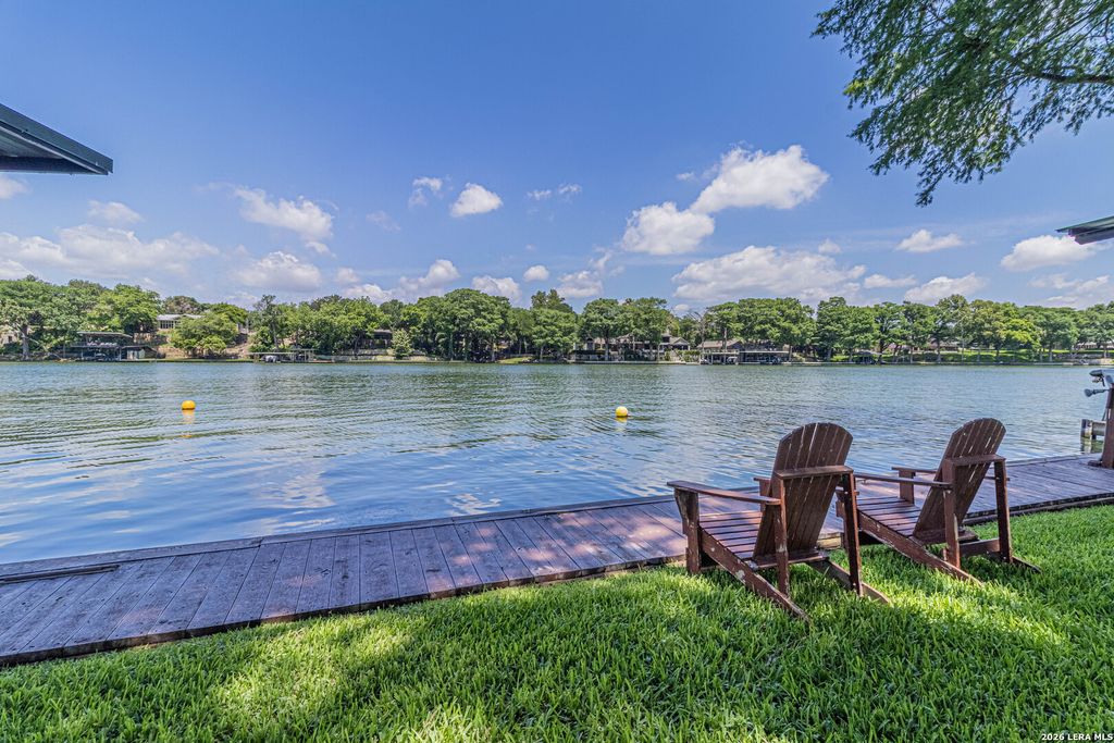 1321 E Zipp, New Braunfels, TX 78130