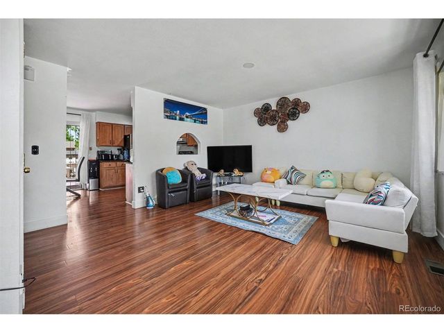 11239 E Center Ave, Aurora, CO 80012