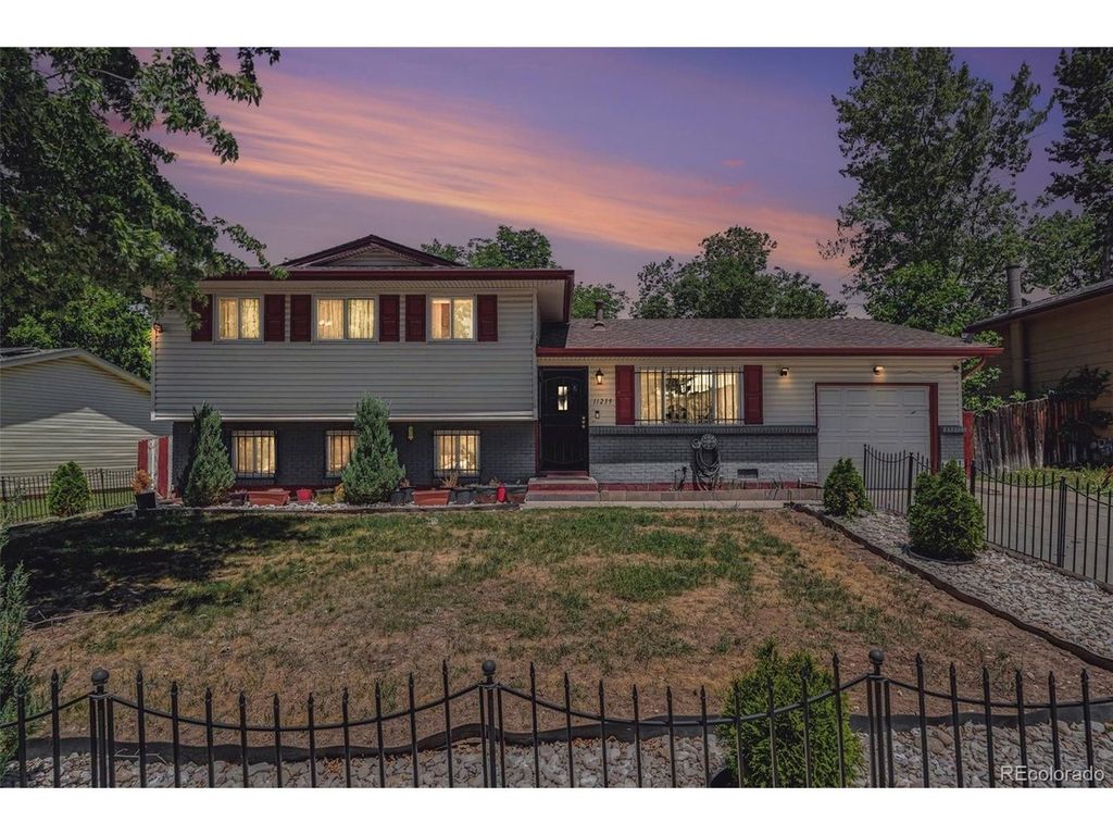 11239 E Center Ave, Aurora, CO 80012