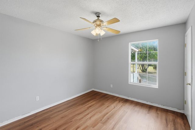 7801 Wd Court, Lipan, TX 76462