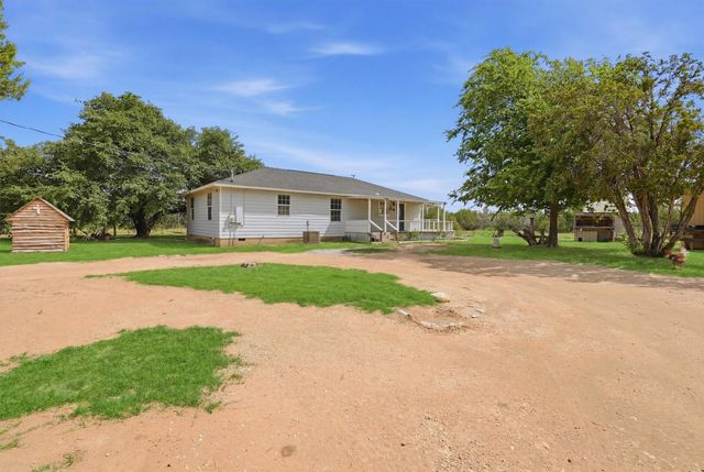 7801 Wd Court, Lipan, TX 76462