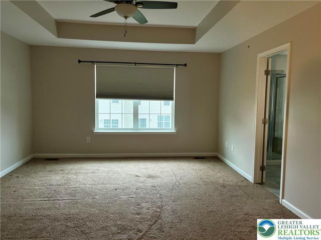 5376 Jutland Road, South Whitehall Twp, PA 18104