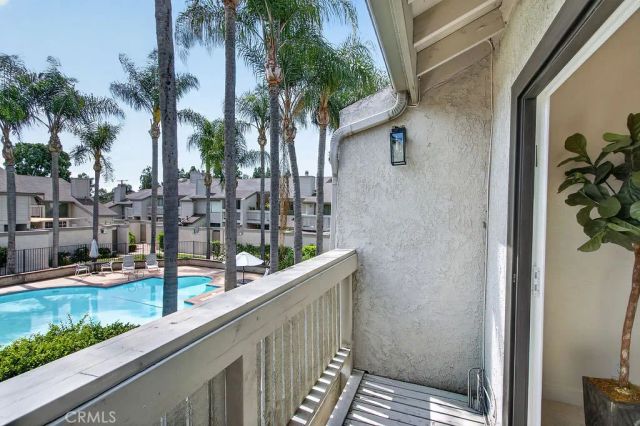 2220 E Chapman 9, Fullerton, CA 92831