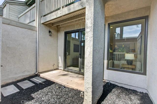 2220 E Chapman 9, Fullerton, CA 92831