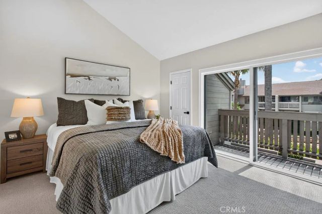 2220 E Chapman 9, Fullerton, CA 92831
