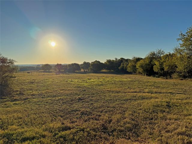 1017 County Road 914A, Burleson, TX 76028