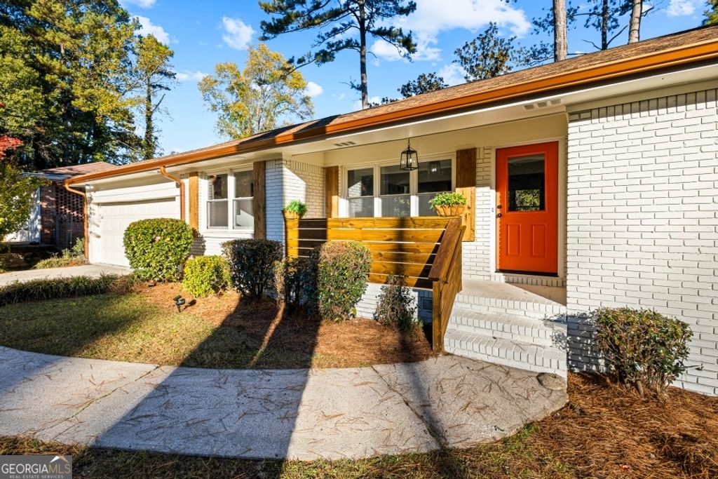 3206 Pine Springs Manor, Decatur, GA 30034