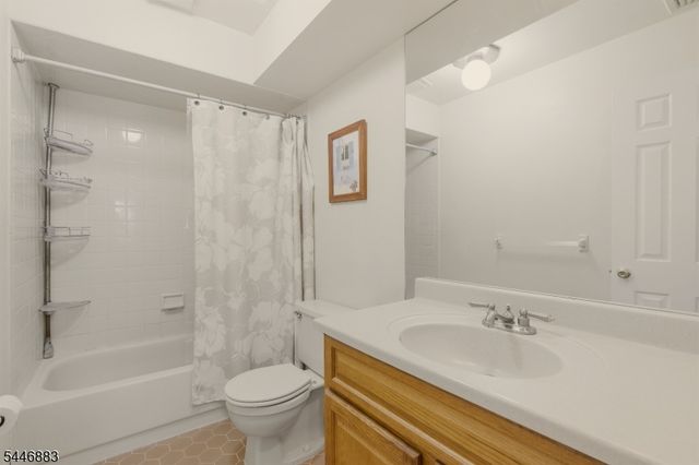 9 Northbridge Pl, Morris Twp., NJ 07960