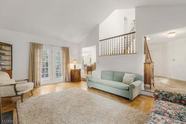 9 Northbridge Pl, Morris Twp., NJ 07960