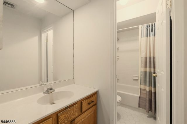 9 Northbridge Pl, Morris Twp., NJ 07960
