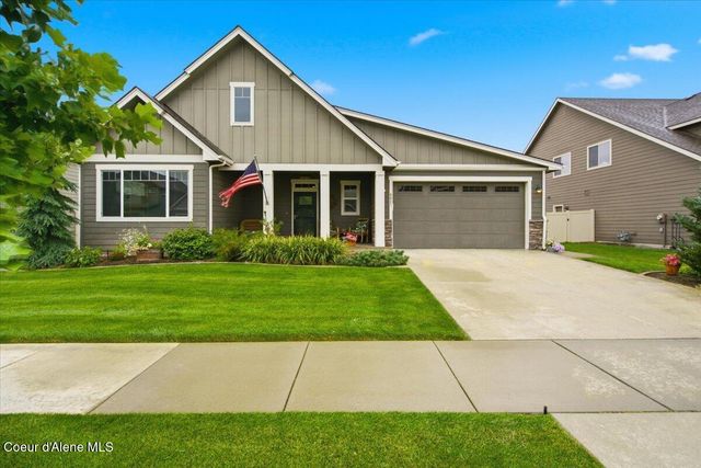 4821 E Alopex LN, Post Falls, ID 83854