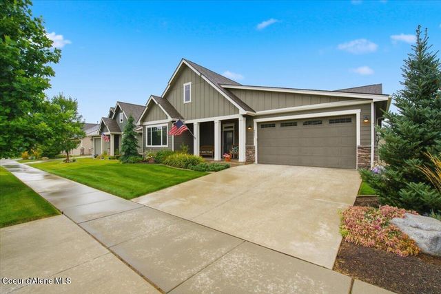 4821 E Alopex LN, Post Falls, ID 83854