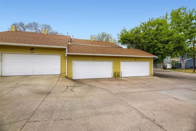 2036 S Balsam Street, Lakewood, CO 80227