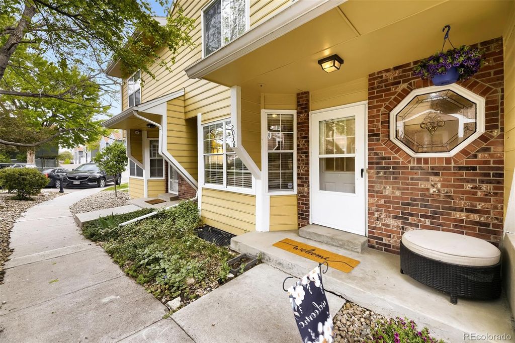 2036 S Balsam Street, Lakewood, CO 80227