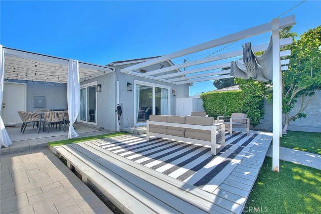6505 W 84th Street, Los Angeles, CA 90045