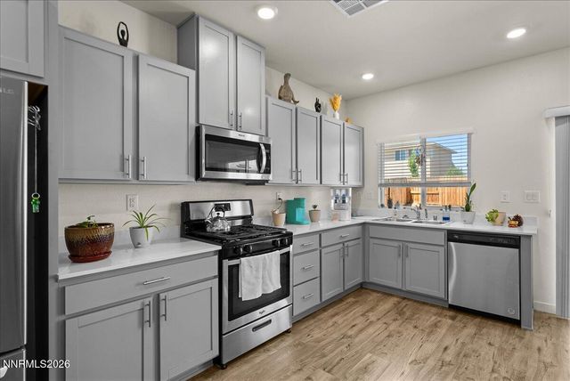 1570 Granary Park Avenue, Sparks, NV 89436