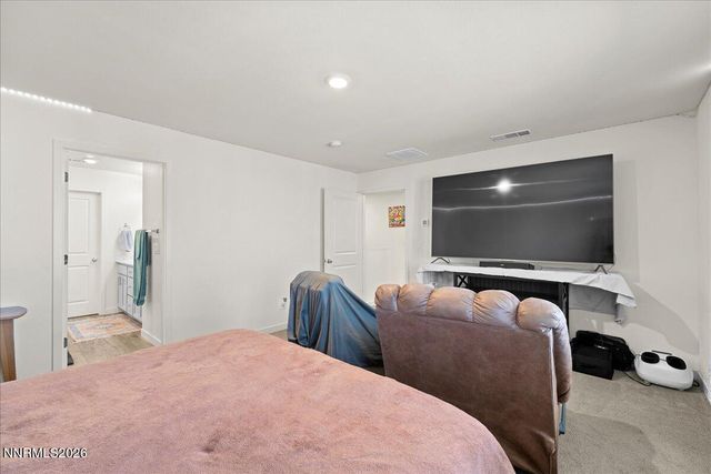 1570 Granary Park Avenue, Sparks, NV 89436