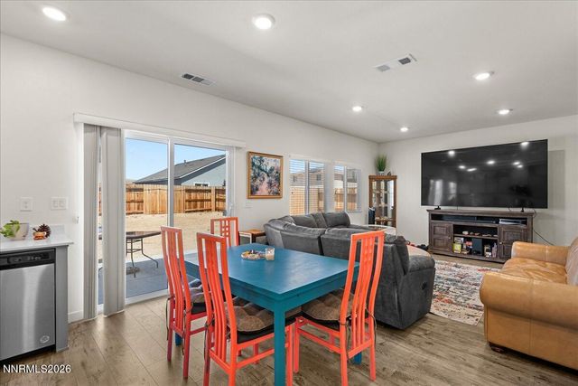 1570 Granary Park Avenue, Sparks, NV 89436