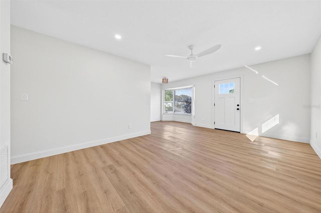 6622 POT O GOLD LANE, Orlando, FL 32809
