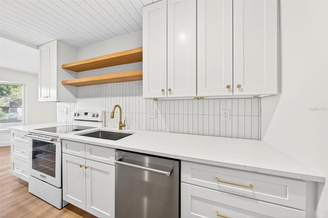 6622 POT O GOLD LANE, Orlando, FL 32809