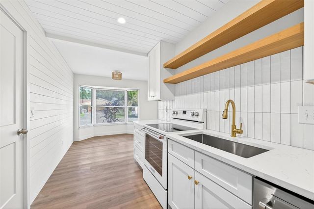 6622 POT O GOLD LANE, Orlando, FL 32809