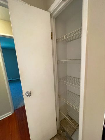 19360 Wolf Road 8, Mokena, IL 60448