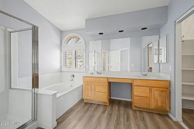 1737 E SAMUEL Drive, Phoenix, AZ 85024