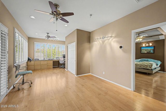 1737 E SAMUEL Drive, Phoenix, AZ 85024