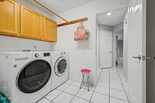 1737 E SAMUEL Drive, Phoenix, AZ 85024