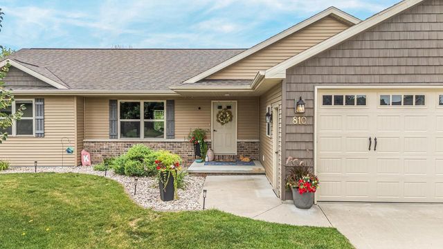 810 RUSTY COURT, Kaukauna, WI 54130