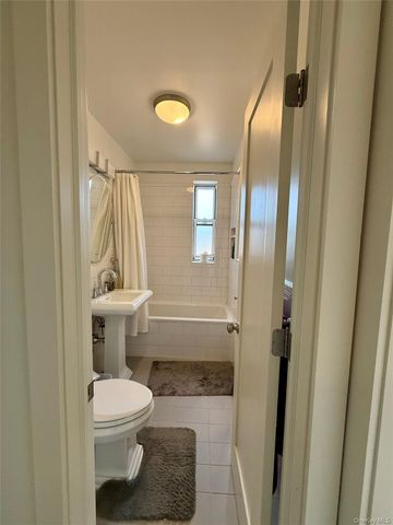 7312 35th Avenue A65, Jackson Heights, NY 11372