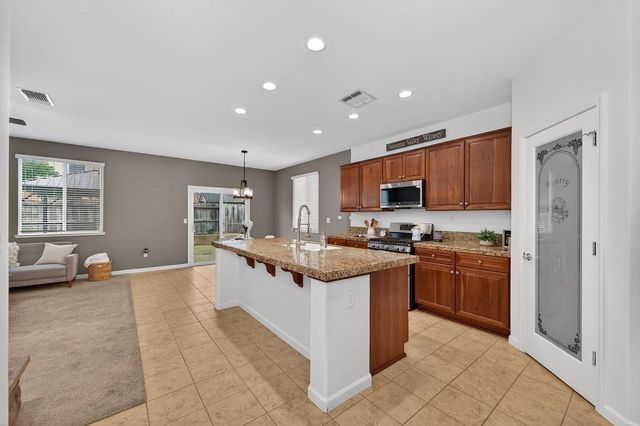 11791 Battenburg Way, Rancho Cordova, CA 95742